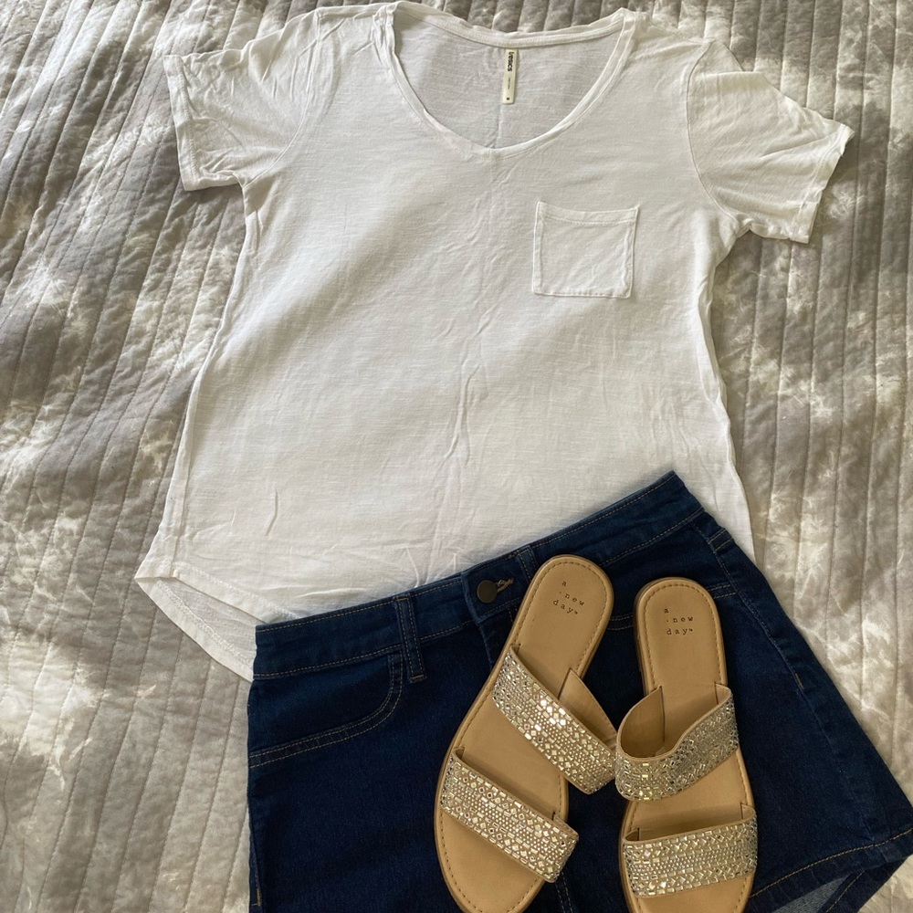 White Tee